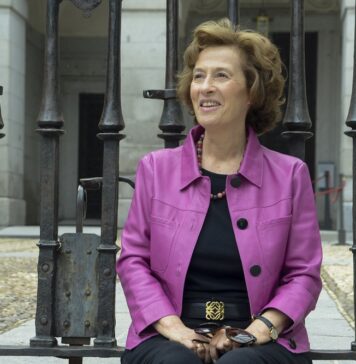 La escritora Julia Navarro estará este viernes en #MujeresEntre2Mundos