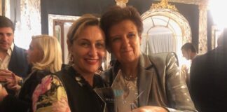 Pilar Gómez-Acebo recibe el premio Woman Forward por su impulso a la diversidad de género