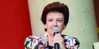 Pilar Gómez Acebo, Premio Cambio 16 de Comunicación